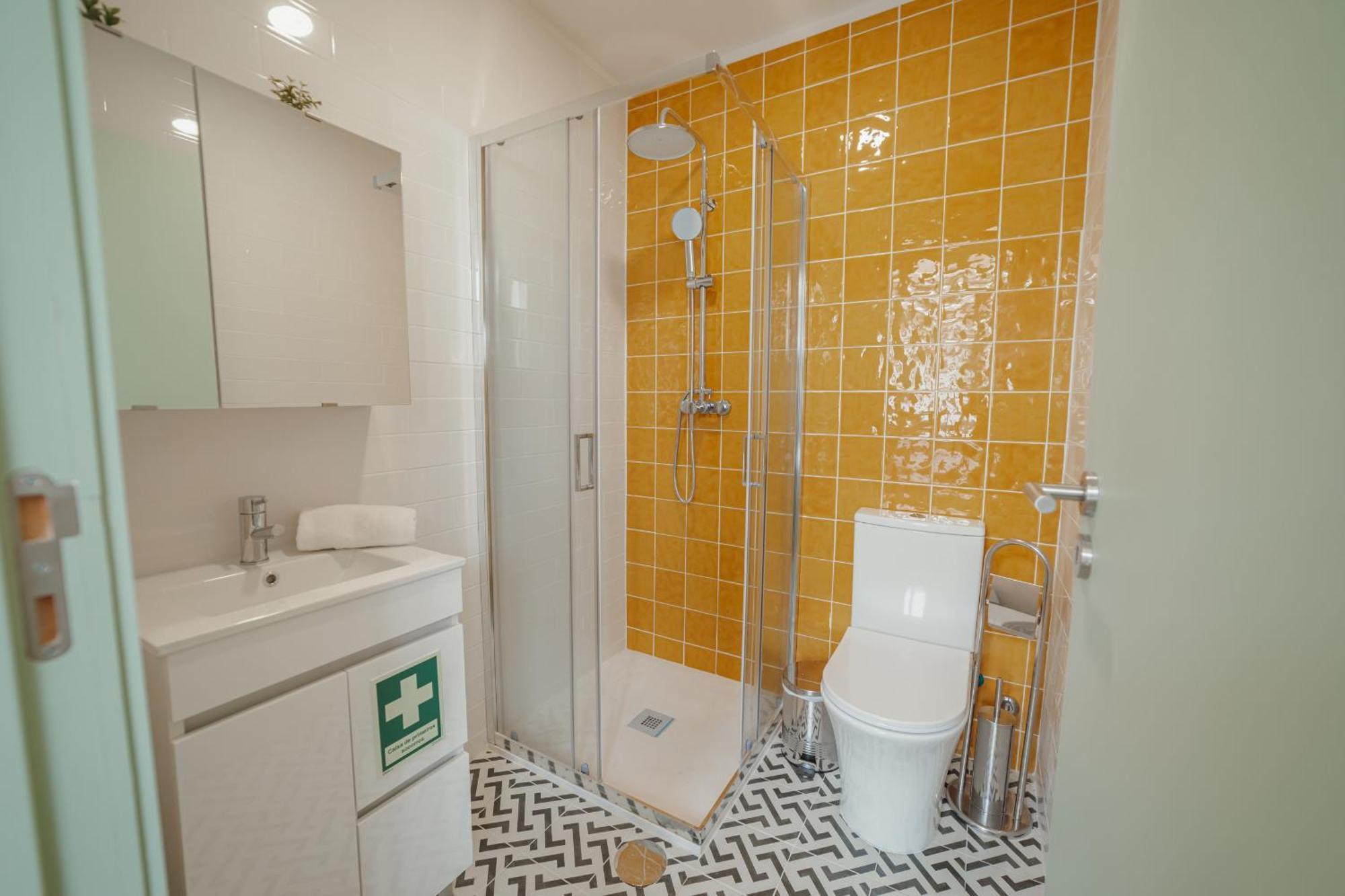 Downtown Suites By Vacationy Porto Exterior photo