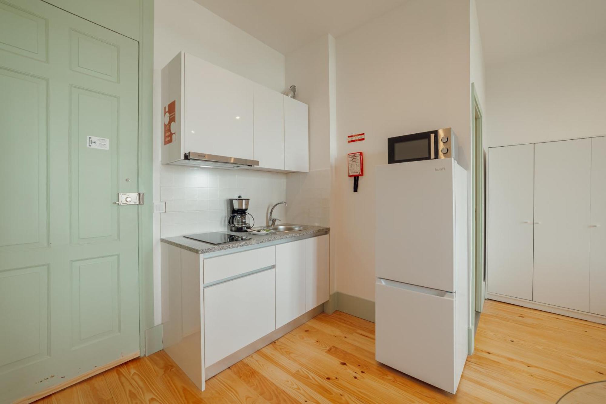 Downtown Suites By Vacationy Porto Exterior photo