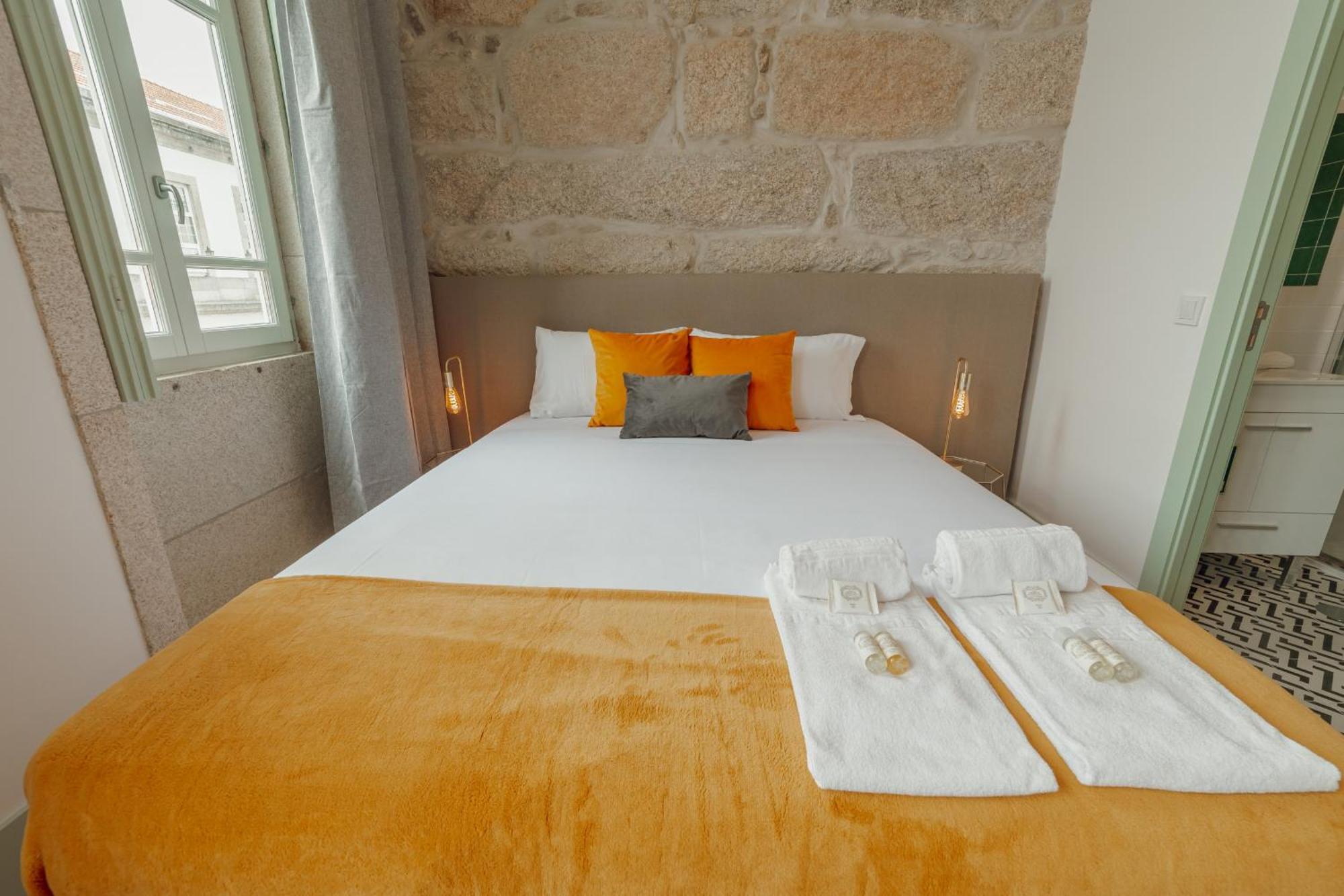 Downtown Suites By Vacationy Porto Exterior photo
