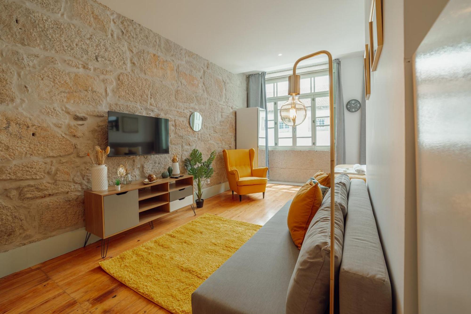 Downtown Suites By Vacationy Porto Exterior photo